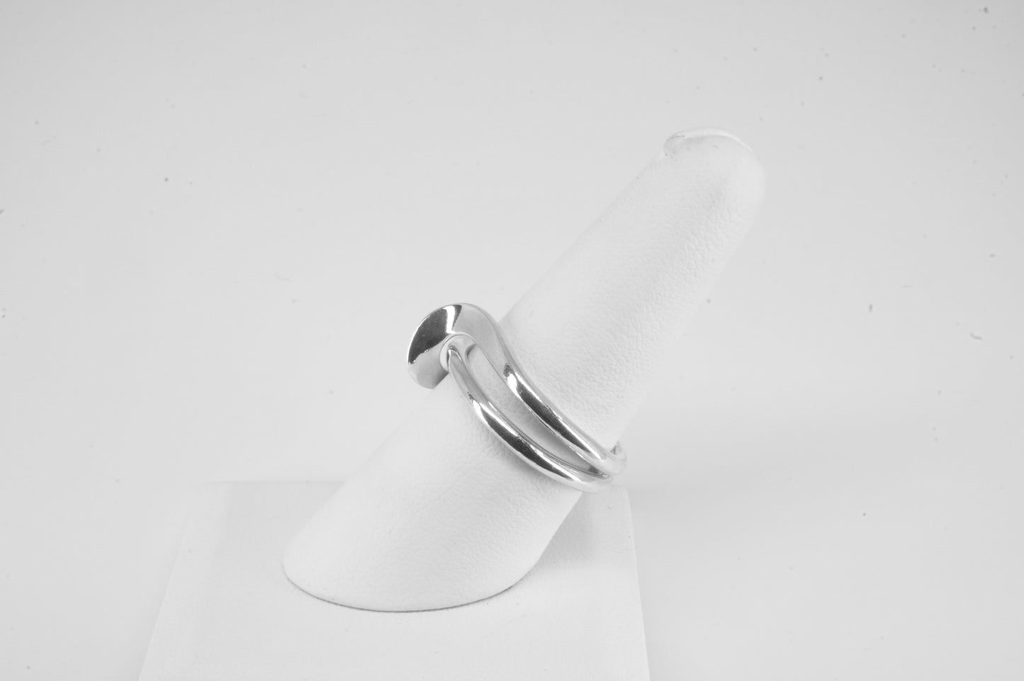 Anillo plata solida 925, signo del infinito bulky estilizado
