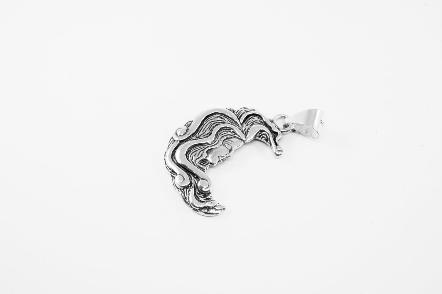 Dije de plata 925 de mujer de perfil en forma de luna (cadena incluída)