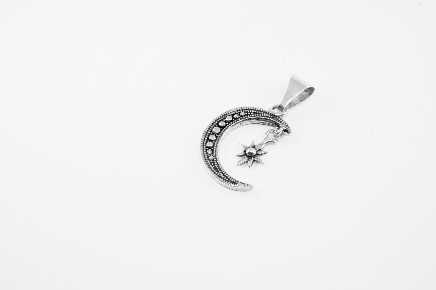 Dije plata solida 925, luna de esferas con estrella colgante (cadena incluída)