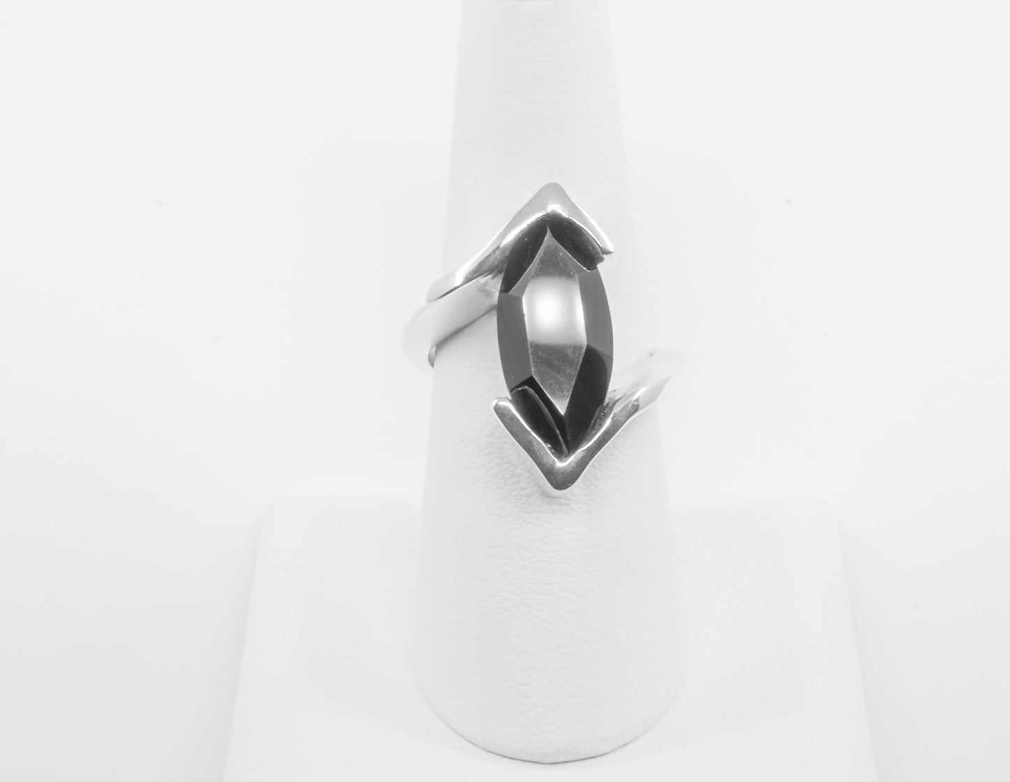 Anillo plata sólida 925, cristal negro montado en oval