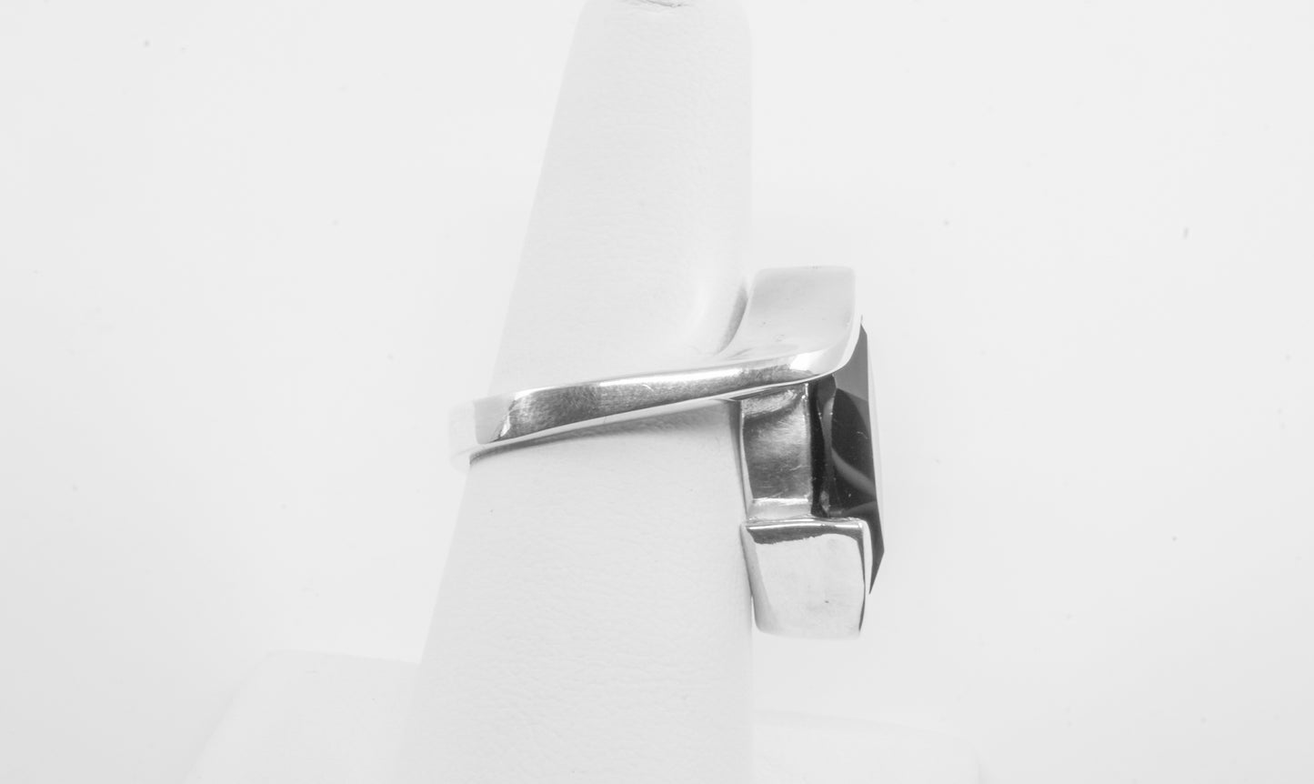 Anillo plata sólida 925, cristal negro montado en oval