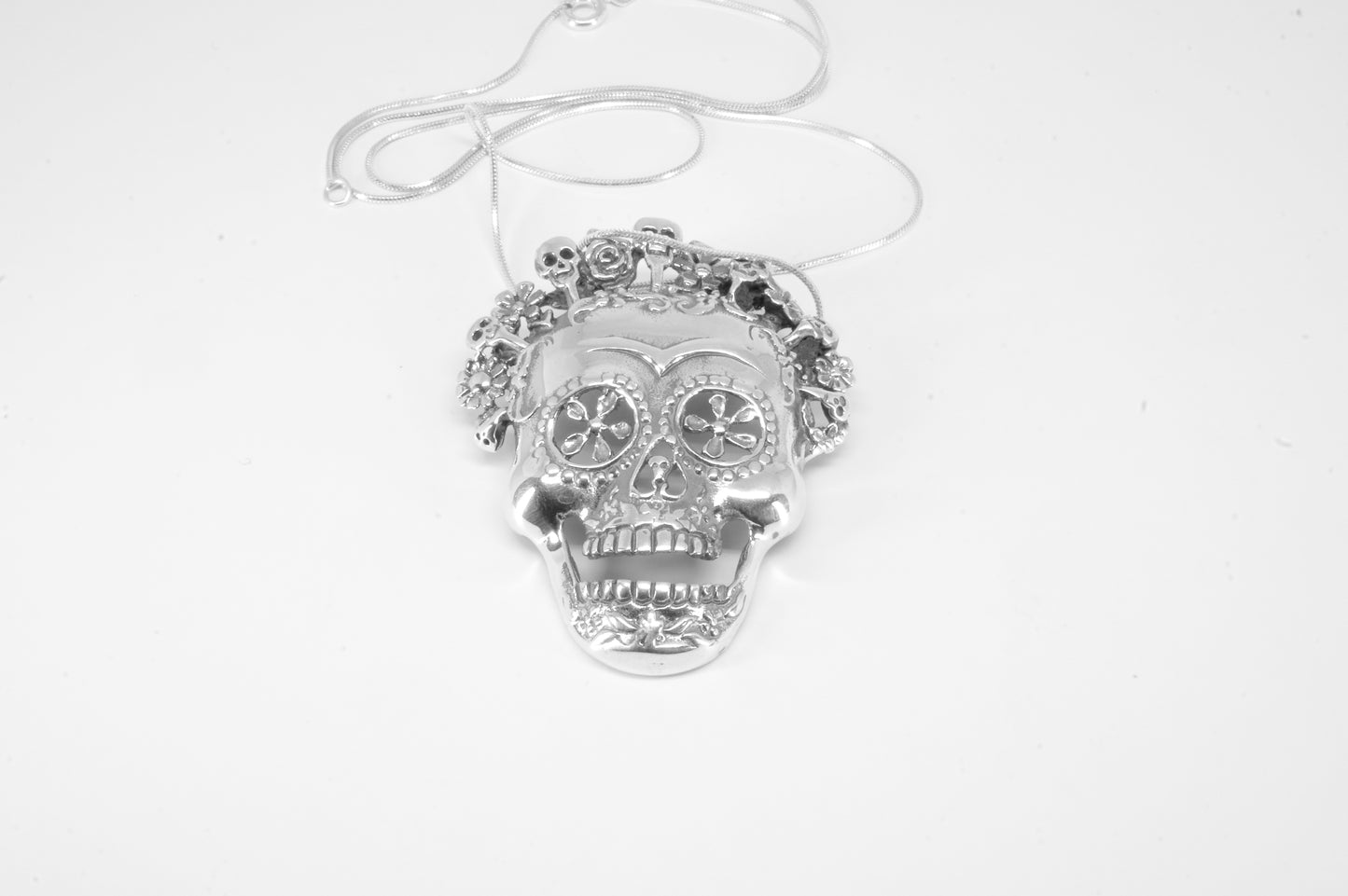 Juego de dije y aretes de plata solida 925, catrina coco con cadena de 48cms incluida