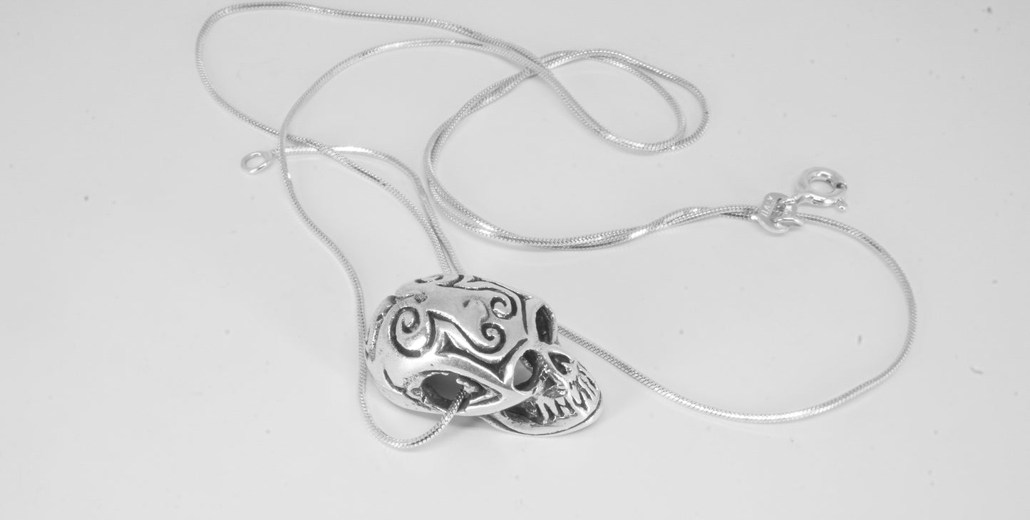 Dije de Plata 925, Calavera Mid-Miniatura con cadena incluída