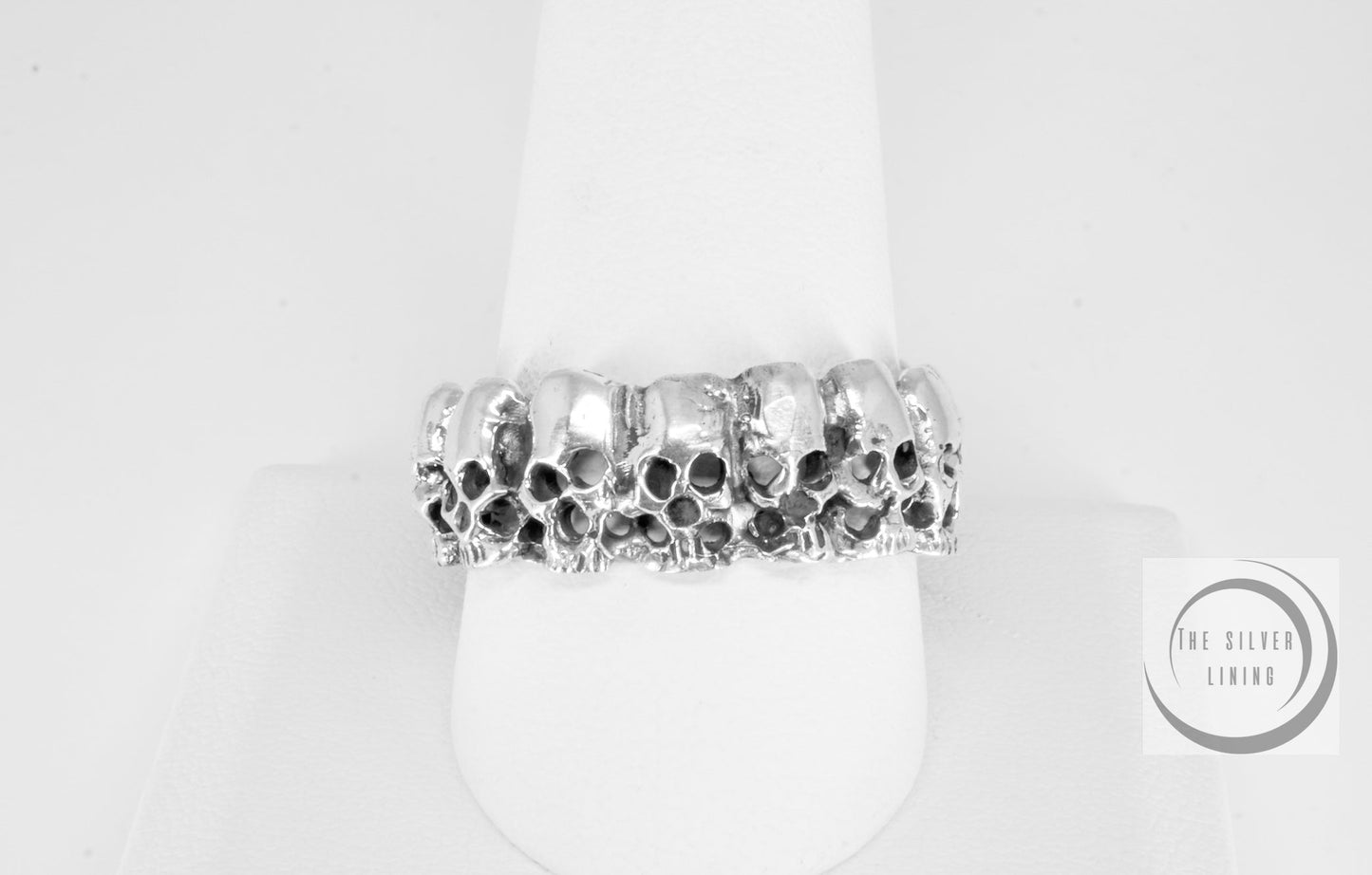 Anillo de plata 925, Media Argolla de Cabeza de Calavera (grande)