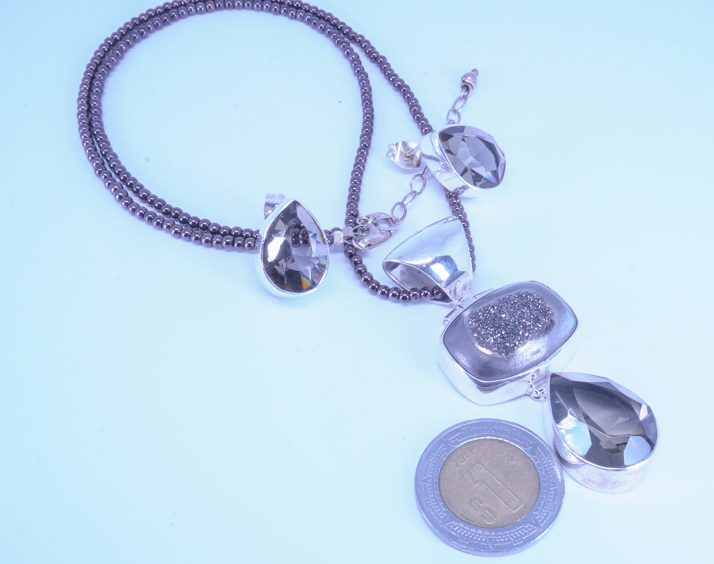 Gargantilla de Acerina con Dije y Aretes de Pirita y Cristal Austriaco