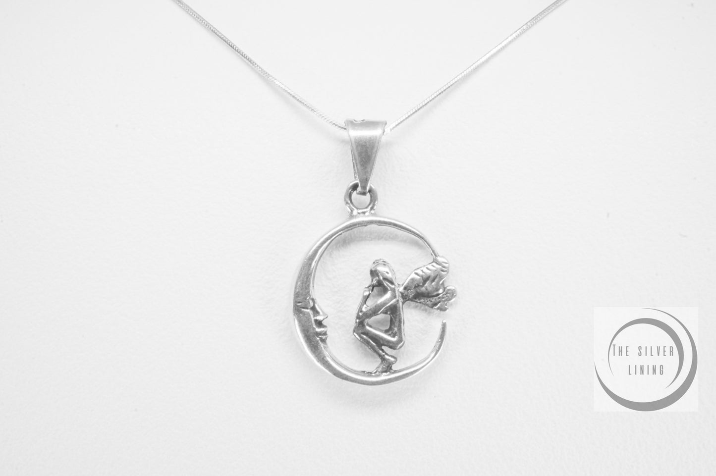 Dije de plata 925, Hada Platicando con la Luna con cadena incluída