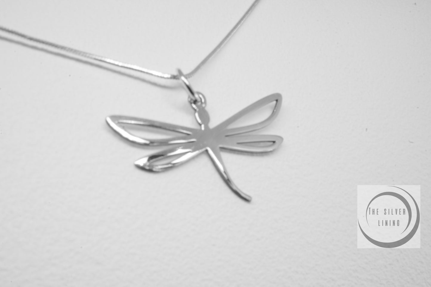 Dije de plata 925, Contorno de Libélula