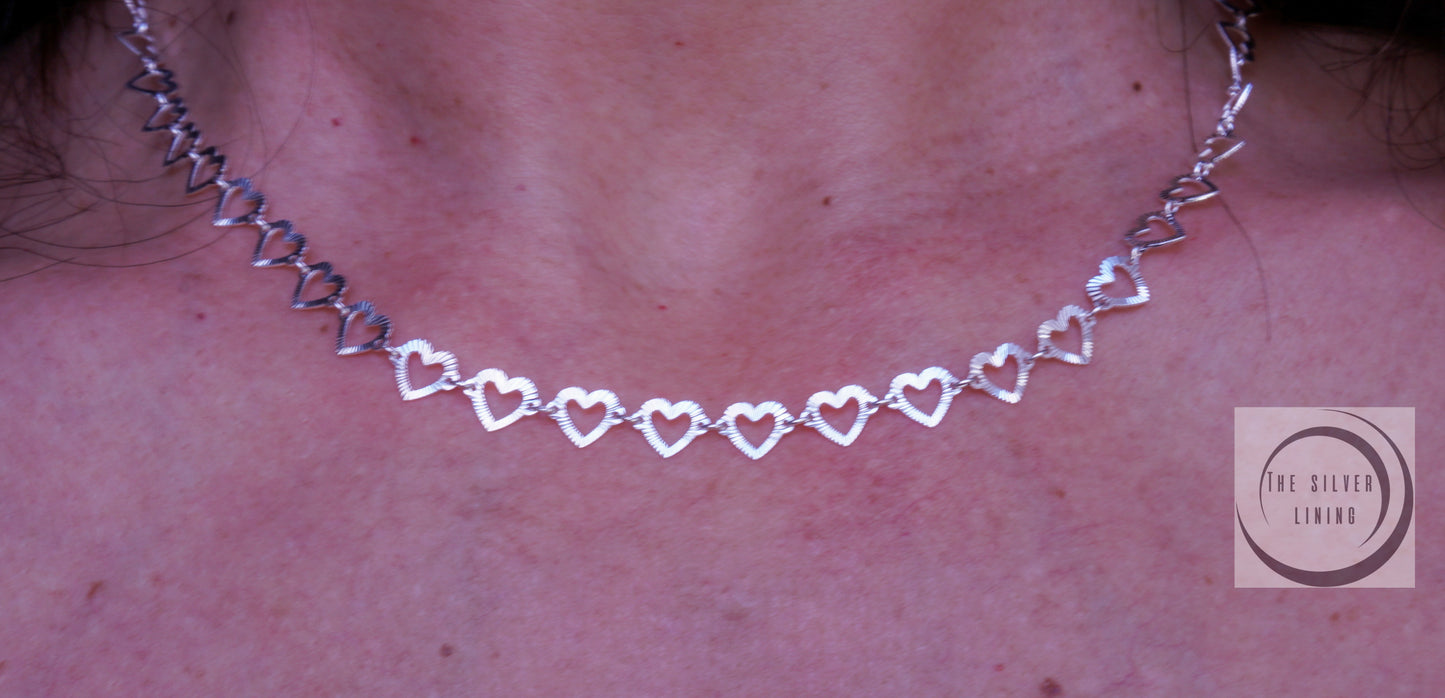 Gargantilla de plata 925, Corazones diamantados