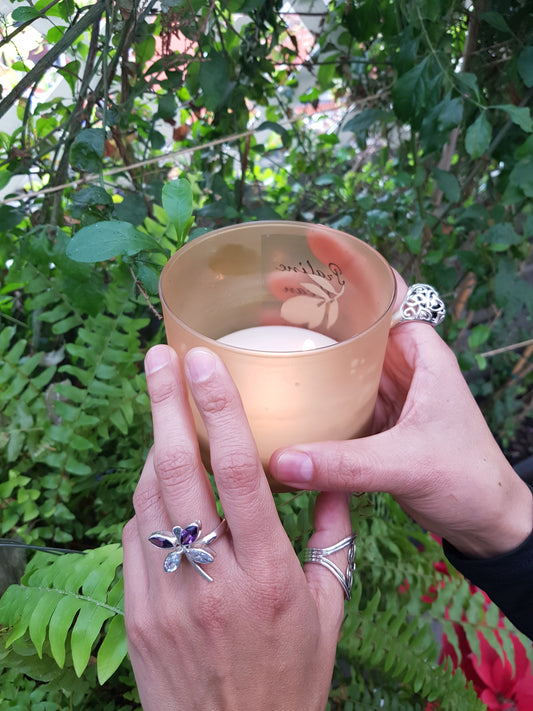 Anillo plata solida 925, metamorfosis con circonia color lila