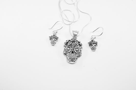 Juego de plata solida 925, Cara de Catrina a detalle (cadena incluída)