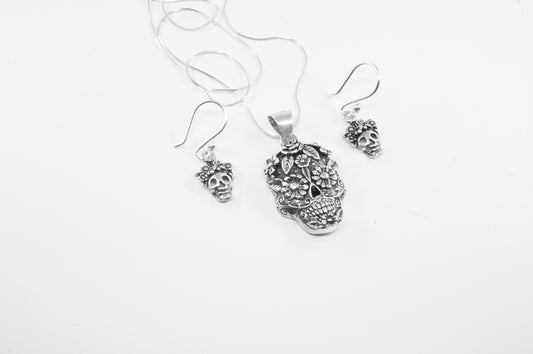 Juego de plata solida 925, Cara de Catrina a detalle (cadena incluída)