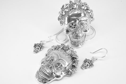 Conjunto de dije, aretes y anillo de plata solida 925, catrina coco con cadena incluida