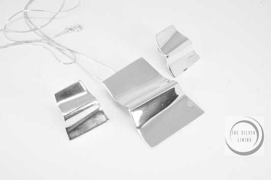 Conjunto de Plata 925, Dije y Aretes Elegance con cadena incluída