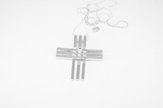 Dije de plata solida 925 cruz cerillos cadena incluida