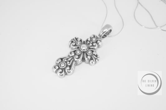 Dije de plata 925, Cruz Gótica2 con cadena incluída