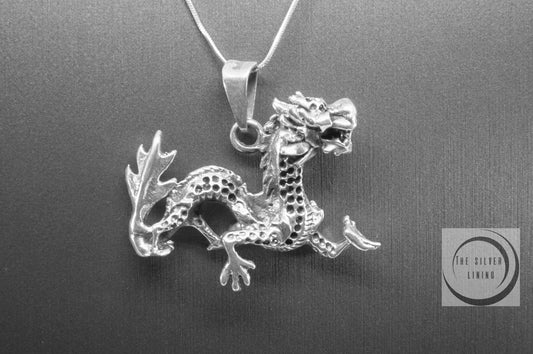 Dije de plata 925, Dragón Chino Danzante con cadena incluída
