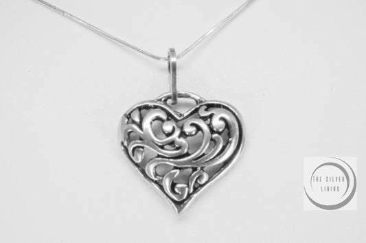 Dije de plata 925, Corazón con olas pequeño con cadena incluída