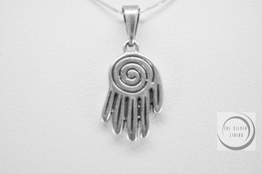 Dije de plata 925, Mano con laberinto de la vida