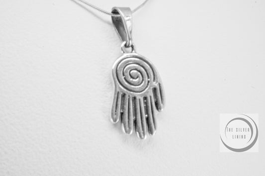 Dije de plata 925, Mano con laberinto de la vida