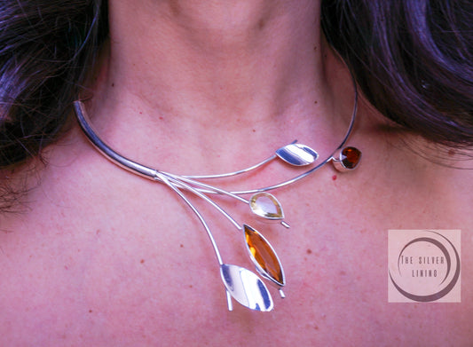 Gargantilla y Aretes de plata 925 con Hojas Otoñales color Ámbar